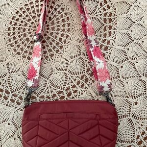 NWOT Lug flare purse